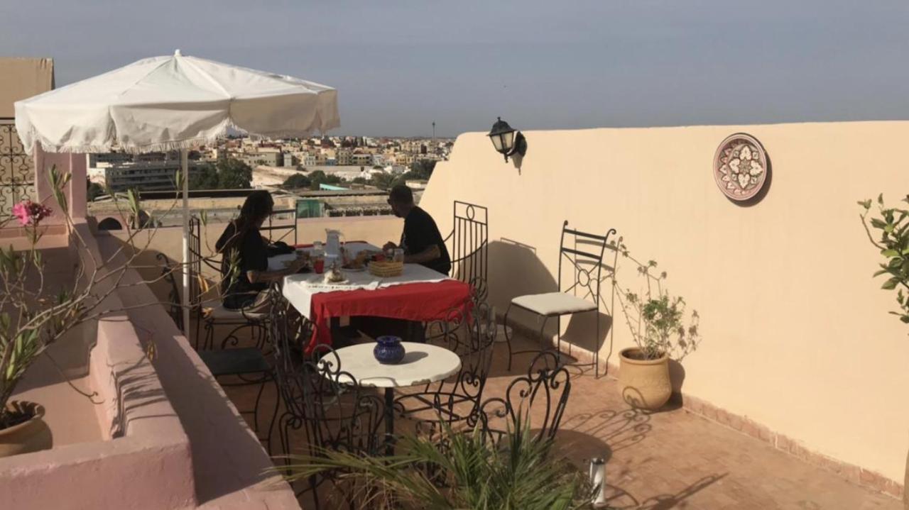 Riad Felloussia Мекнес Экстерьер фото