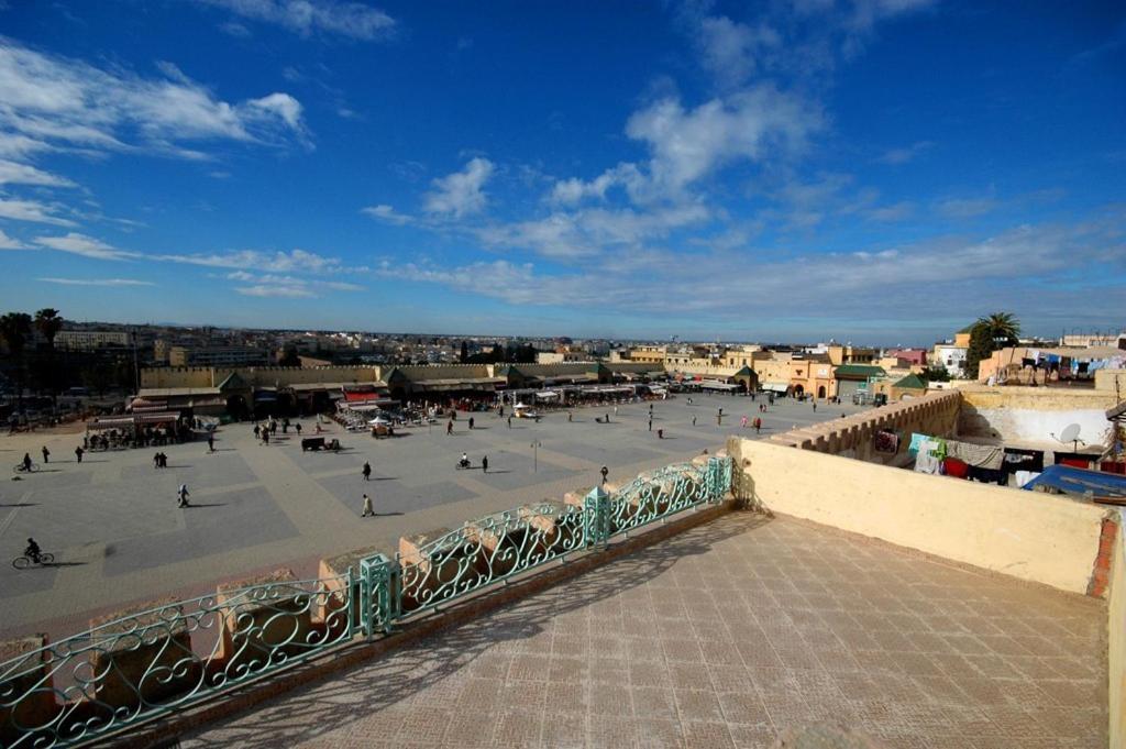 Riad Felloussia Мекнес Экстерьер фото
